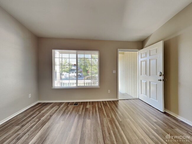 Building Photo - 18196 Almondleaf Ct