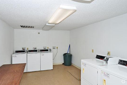 Laundry Facilities - Oak Shade Apartments