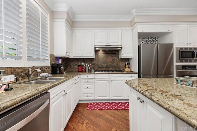 Building Photo - 640 Seaward Ave