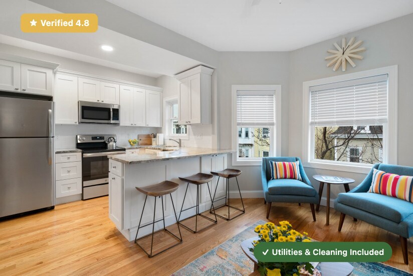 Building Photo - Furnished Bedroom with Private Bath in East Boston