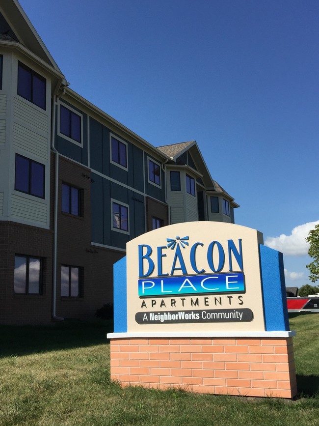 Building Photo - Beacon Place