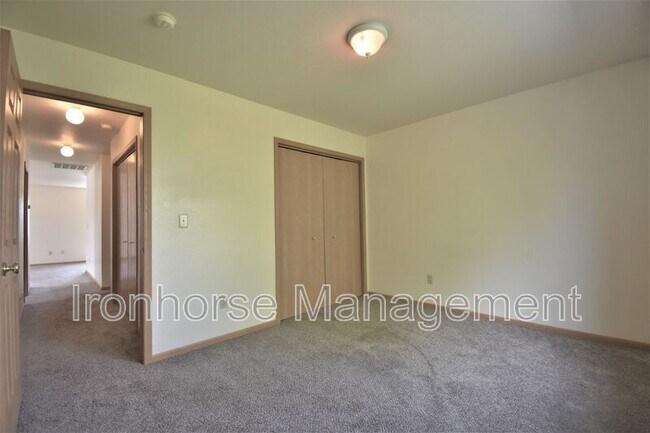 Building Photo - 2491 Wheeler Dr