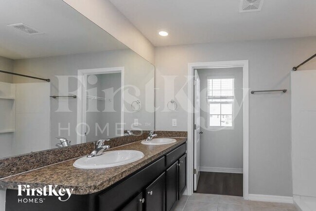 Building Photo - 522 Calico Scallop St