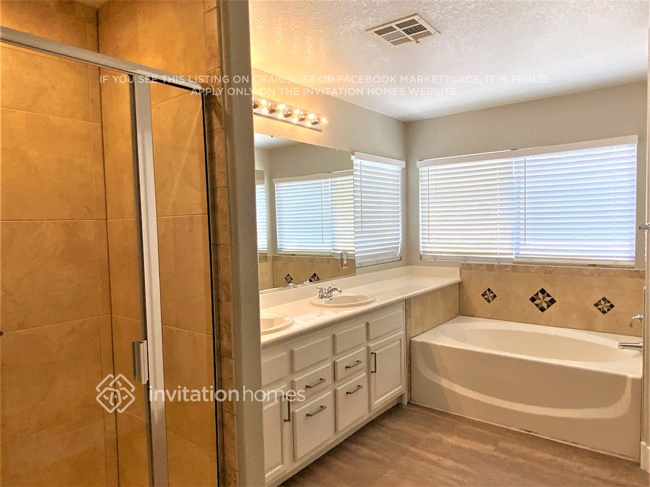 Building Photo - 2992 Scenic Valley Way