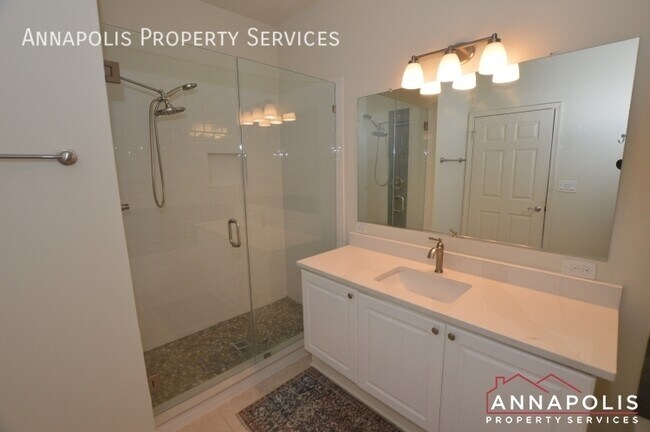 Building Photo - 504 Mathias Hammond Way