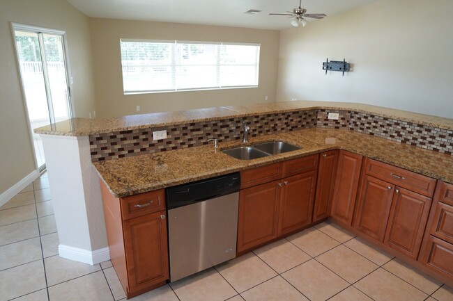 Building Photo - 2808 Boulder Ct