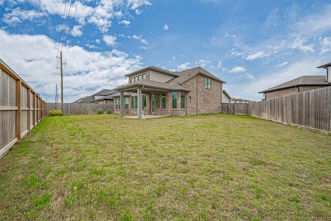 Building Photo - 307 Roselle Leaf Dr