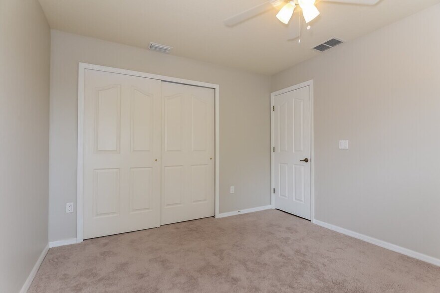 Building Photo - 9432 Wellstone Dr