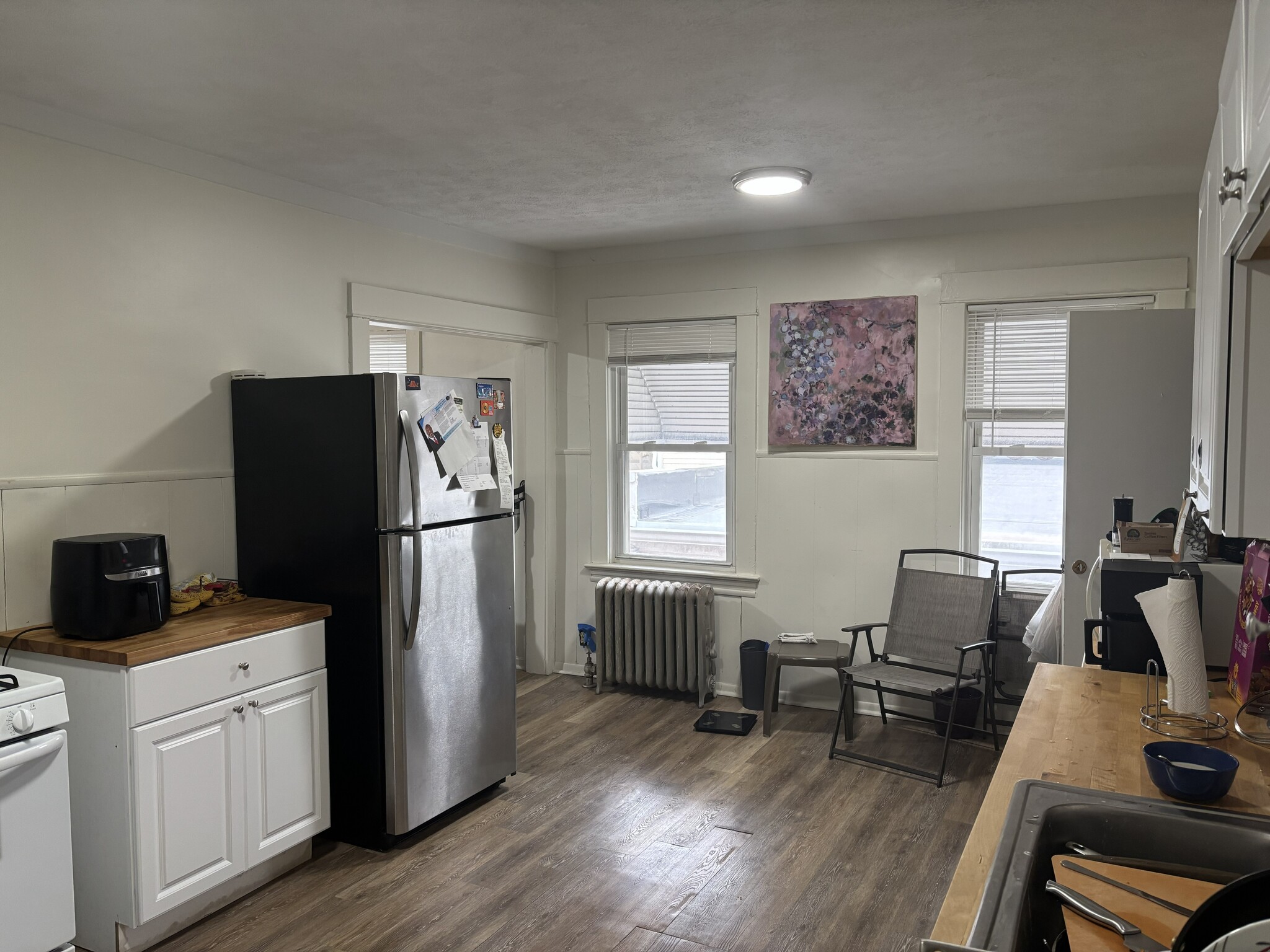 Kitchen - 2089 Fairview Ave
