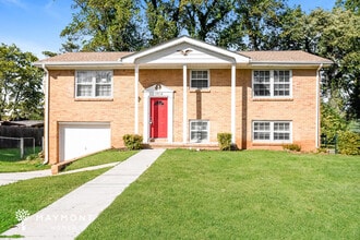 Building Photo - 2904 Broadview Dr NW