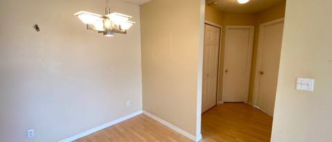 Building Photo - 2131 Cascades Blvd