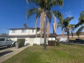 Building Photo - Wow!! Just Remodeled