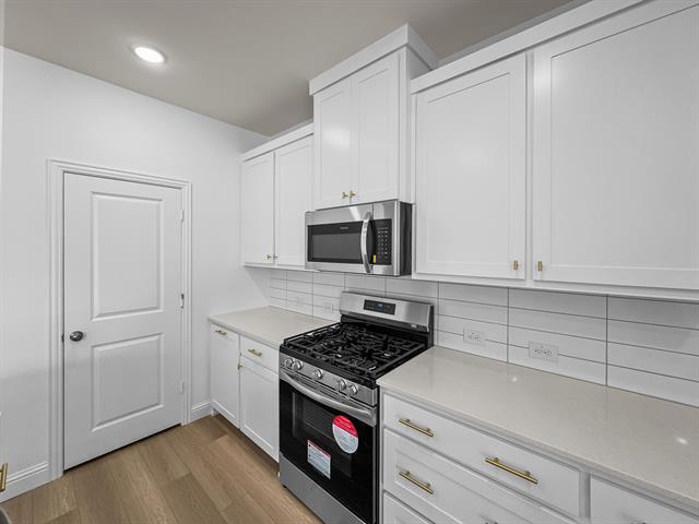 Building Photo - 8980 Samara St