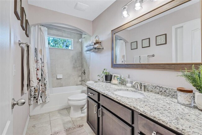 Building Photo - 3412 W Cass St