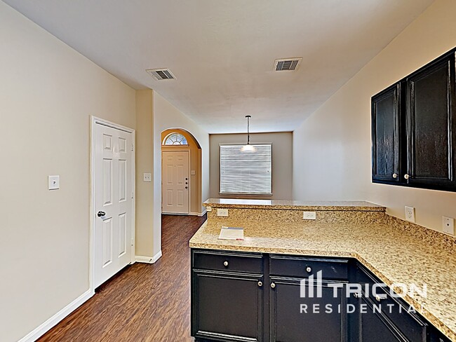 Building Photo - 21439 Palma Grove Way