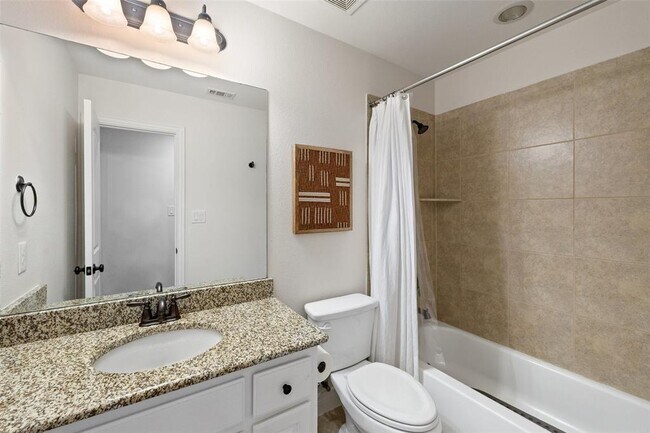 Building Photo - 306 Tempranillo Way