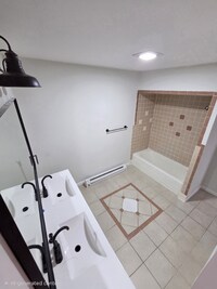 Building Photo - 1810-1812-1812 Duanesburg Rd