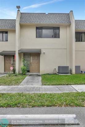 Building Photo - 97 Deer Creek Rd