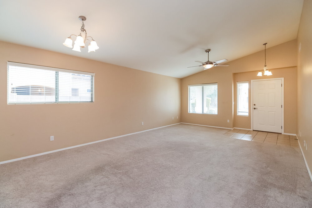 Building Photo - 10581 E Feltleaf Willow Trl