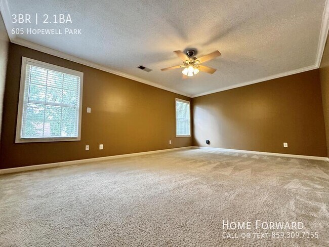 Building Photo - 605 Hopewell Park