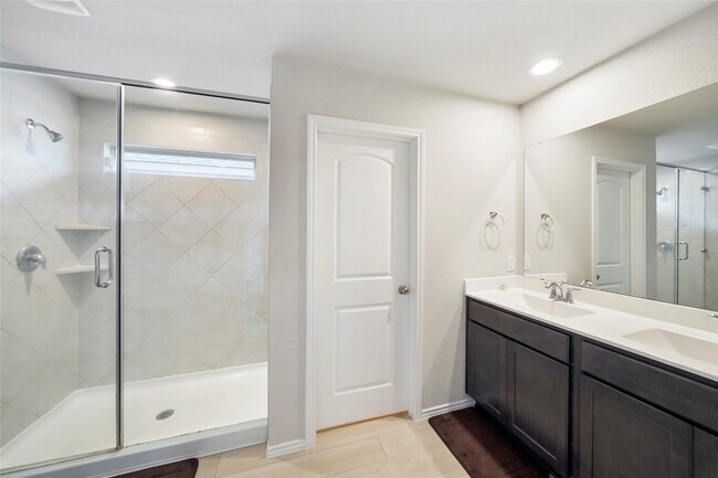 Building Photo - 9307 Colonial Bent Pl
