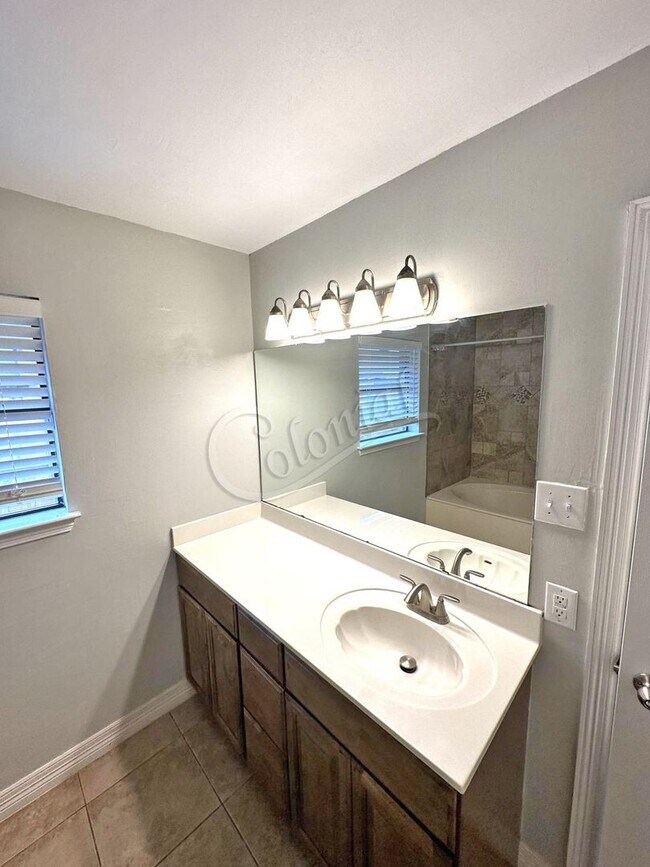 Building Photo - AVAILABLE MID MAY; APPLY TODAY ON OUR WEBSITE!!!