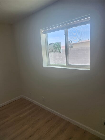 Building Photo - 3825 Roger Joseph Dr