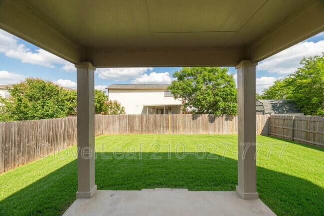Building Photo - 129 Gatewood Bay