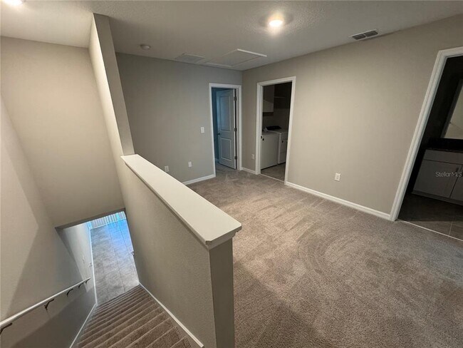 Building Photo - 5860 Ocean Isle Dr