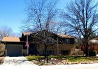 Building Photo - 6975 Metropolitan St