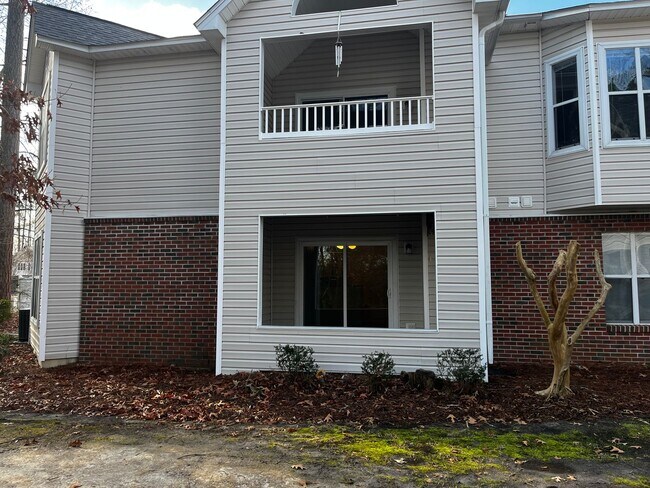 Building Photo - 1141 Turtle Creek Rd
