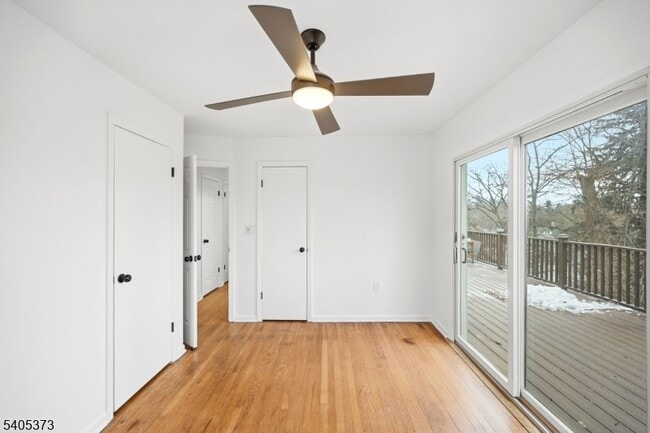 Building Photo - 76 Mt Kemble Ave