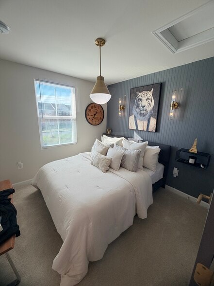 Building Photo - 7269 Statesman Blvd