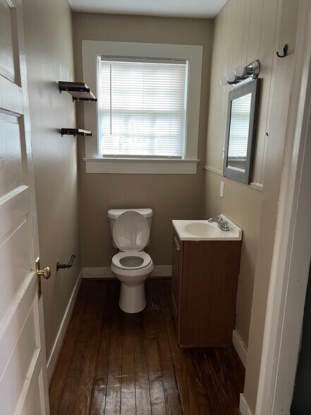BATHROOM - 157 E State St