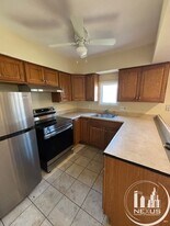 Building Photo - 120 Wooster St