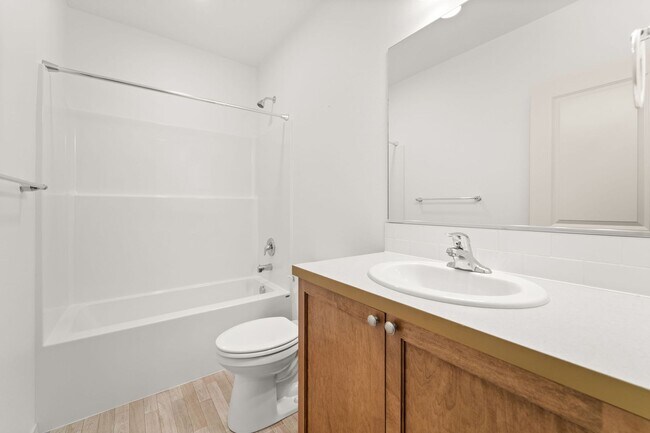 Building Photo - 8581 N Orch Ct