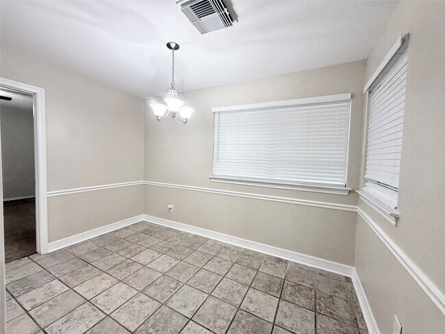 Building Photo - 109 Houston St