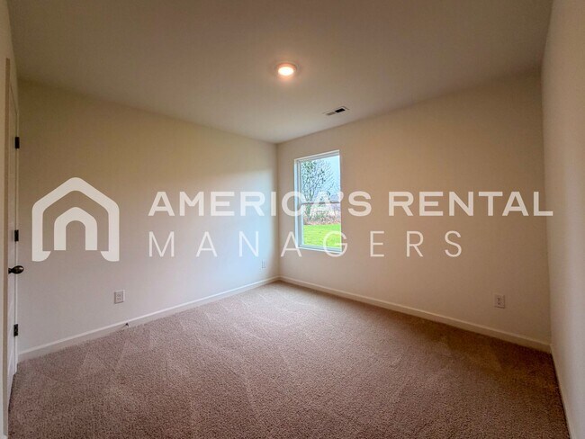 Building Photo - New Construction Home for Rent in Cullman, AL! Available NOW!