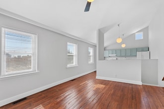 Building Photo - 932 W College Ave