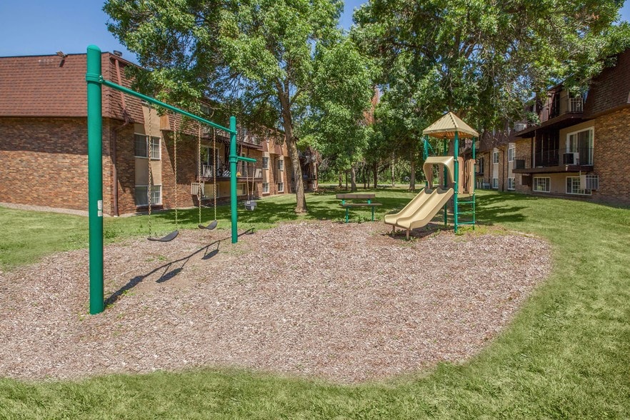 Gaslight Village Apartments 37 Uptown Rd Ithaca NY 14850 Apartment