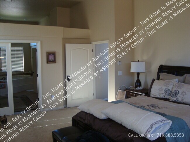 Building Photo - 6015 Wild Bill Way