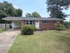 Building Photo - 516 Ochlahatchee Dr