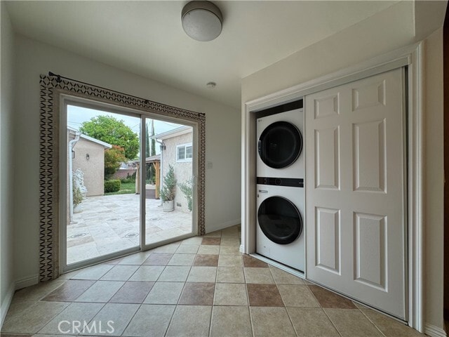 Building Photo - 240 S Mariposa St