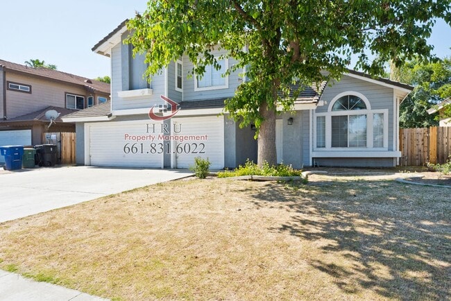 Building Photo - SW-4 bed/3 bath + pool house