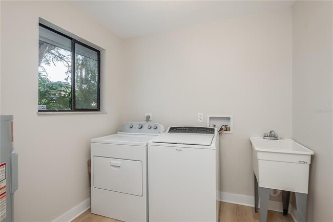 Building Photo - 4509 Old Orchard Dr