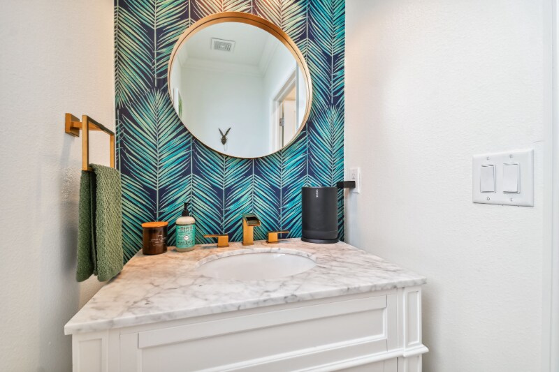 Building Photo - 105 Cutlass Way