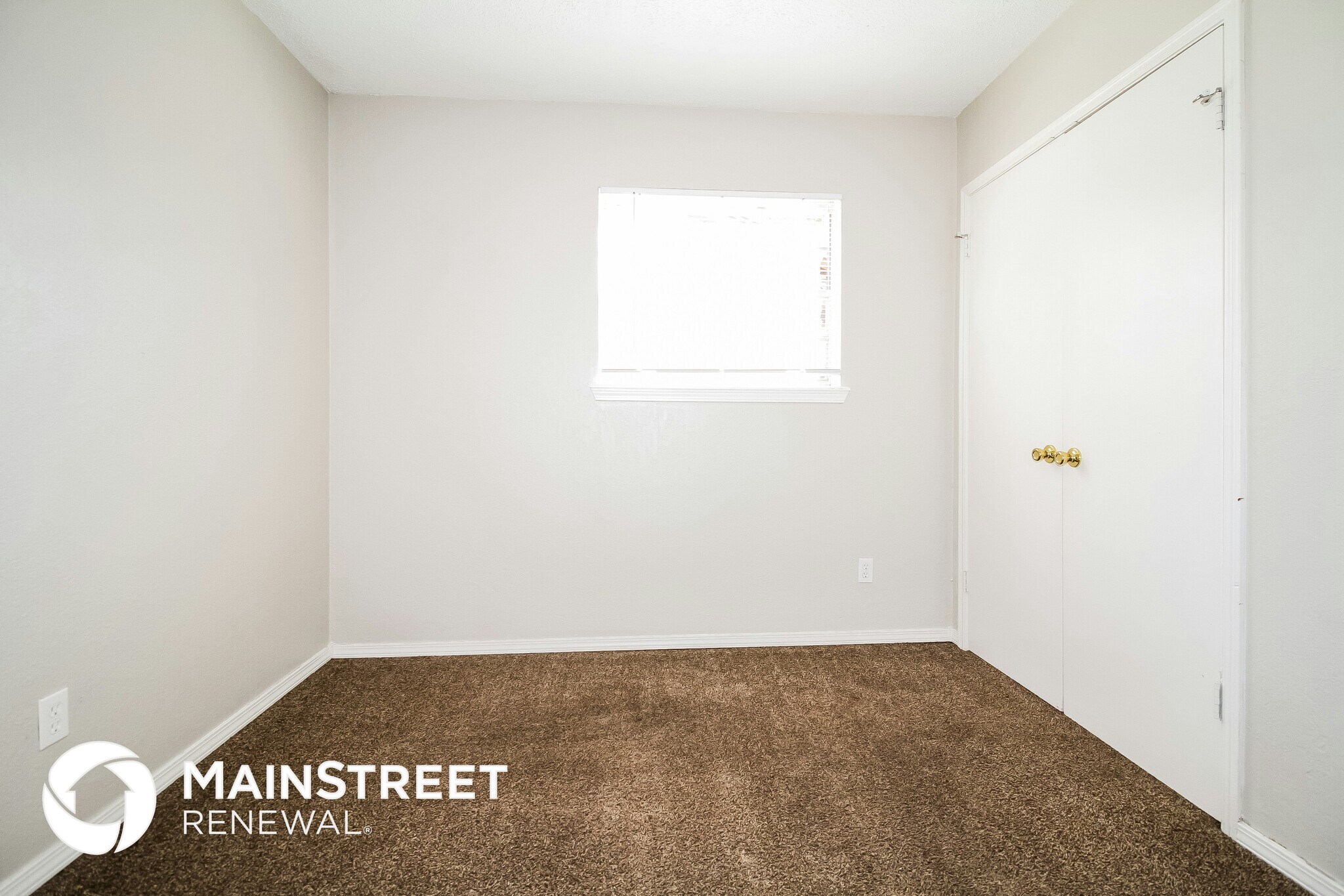 Building Photo - 808 Lotus Ave