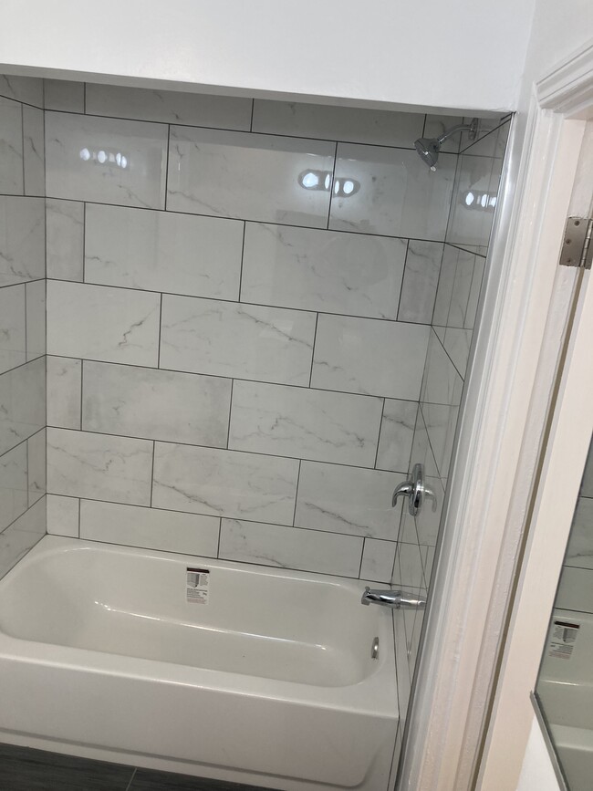 Bathroom #1 - 6412 Fountain Ave