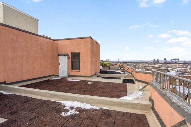 Building Photo - 43-49-49 Van Wagenen Ave