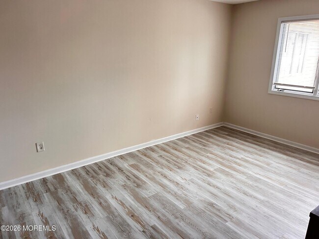 Building Photo - 112 Northrup Dr